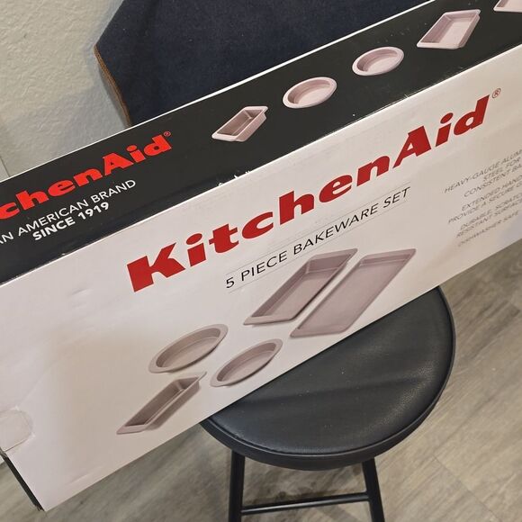 KitchenAid 5-PC Bakeware Set - Picture 9 of 9